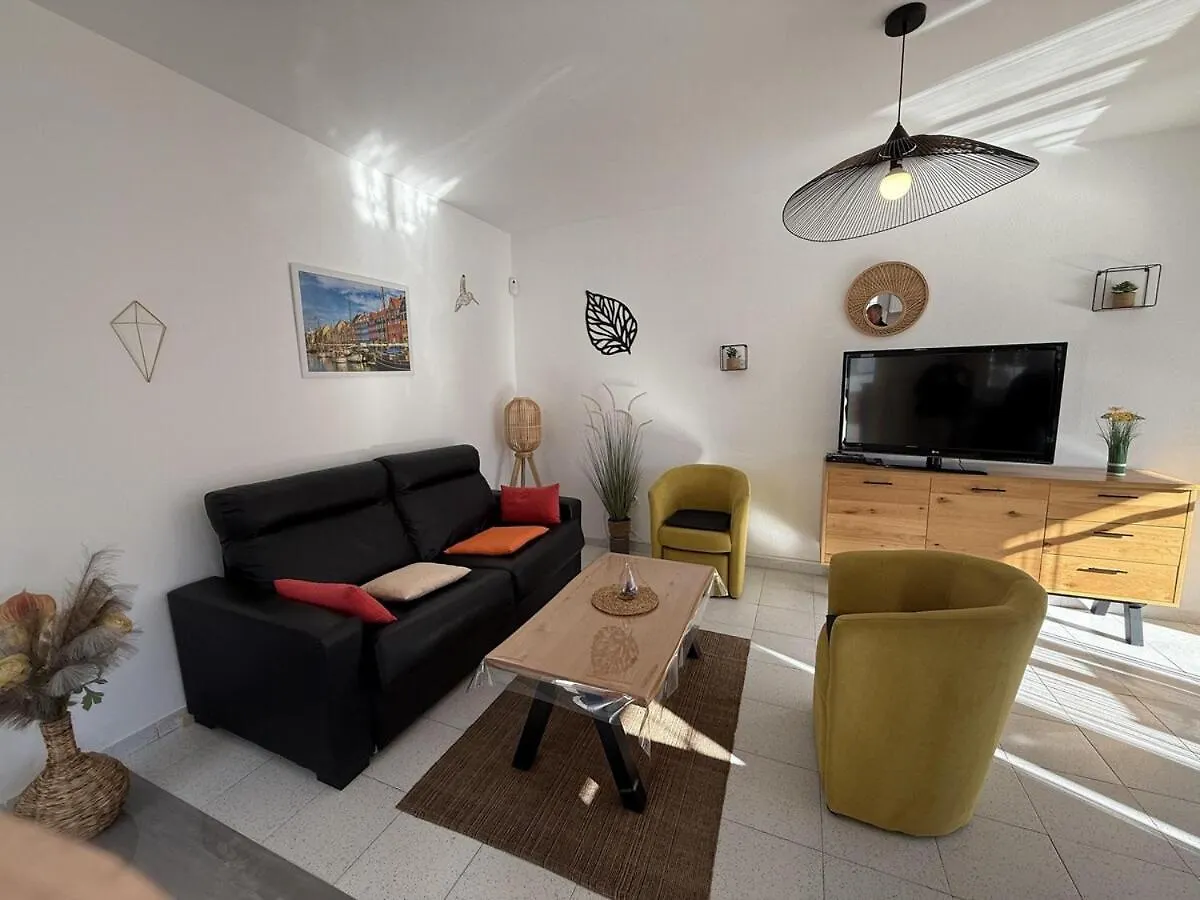 Awaydays - Casa Con Piscina Villa Empuriabrava 0*,  Spain